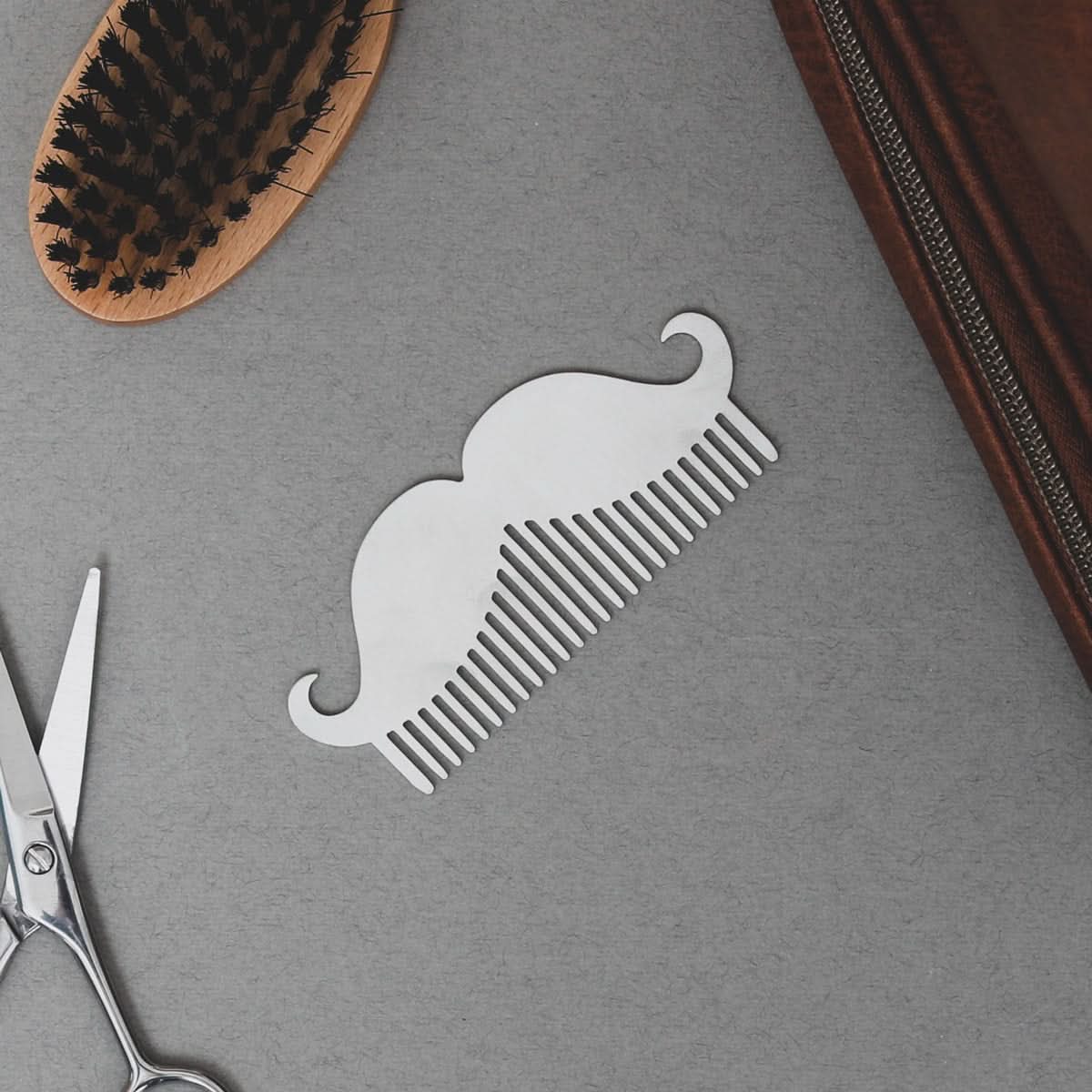 PEIGNE MOUSTACHE - Image 3