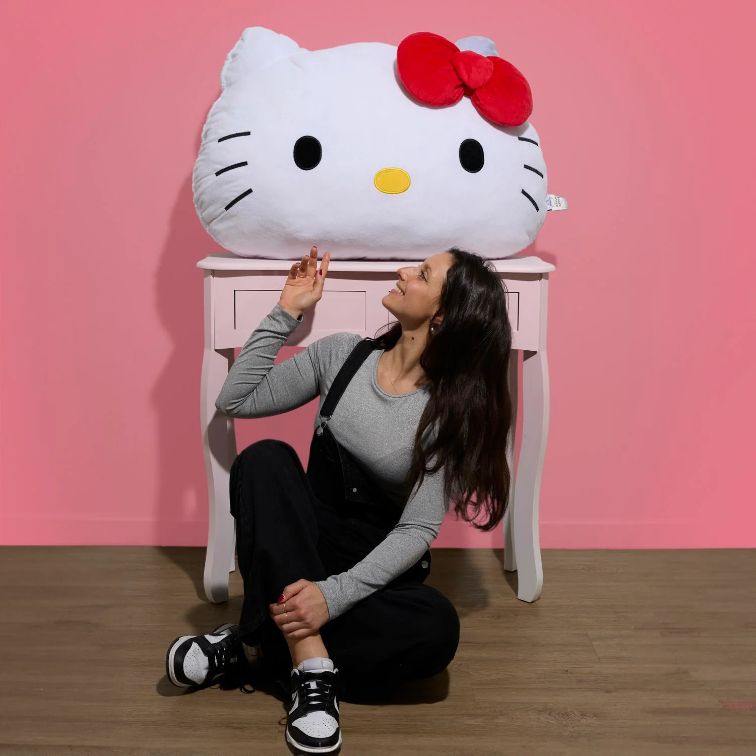 PELUCHE XL HELLO KITTY - Image 3